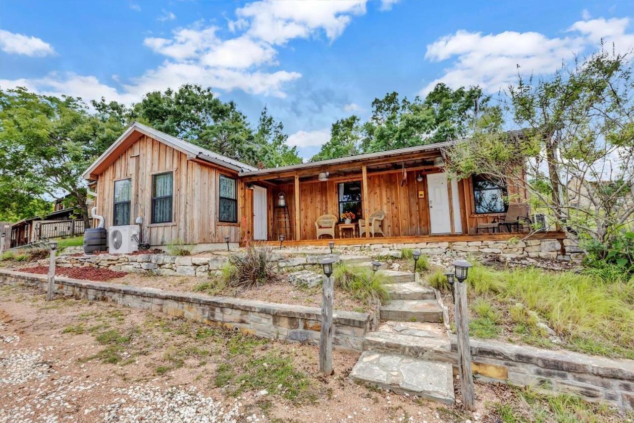 A Barn At The Quarry Fredericksburg Exterior foto